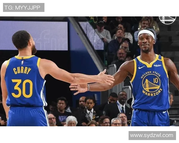 勇士与掘金激战第五场争夺季后赛晋级关键胜利 勇士与掘金激战第五场争夺季后赛晋级关键胜利